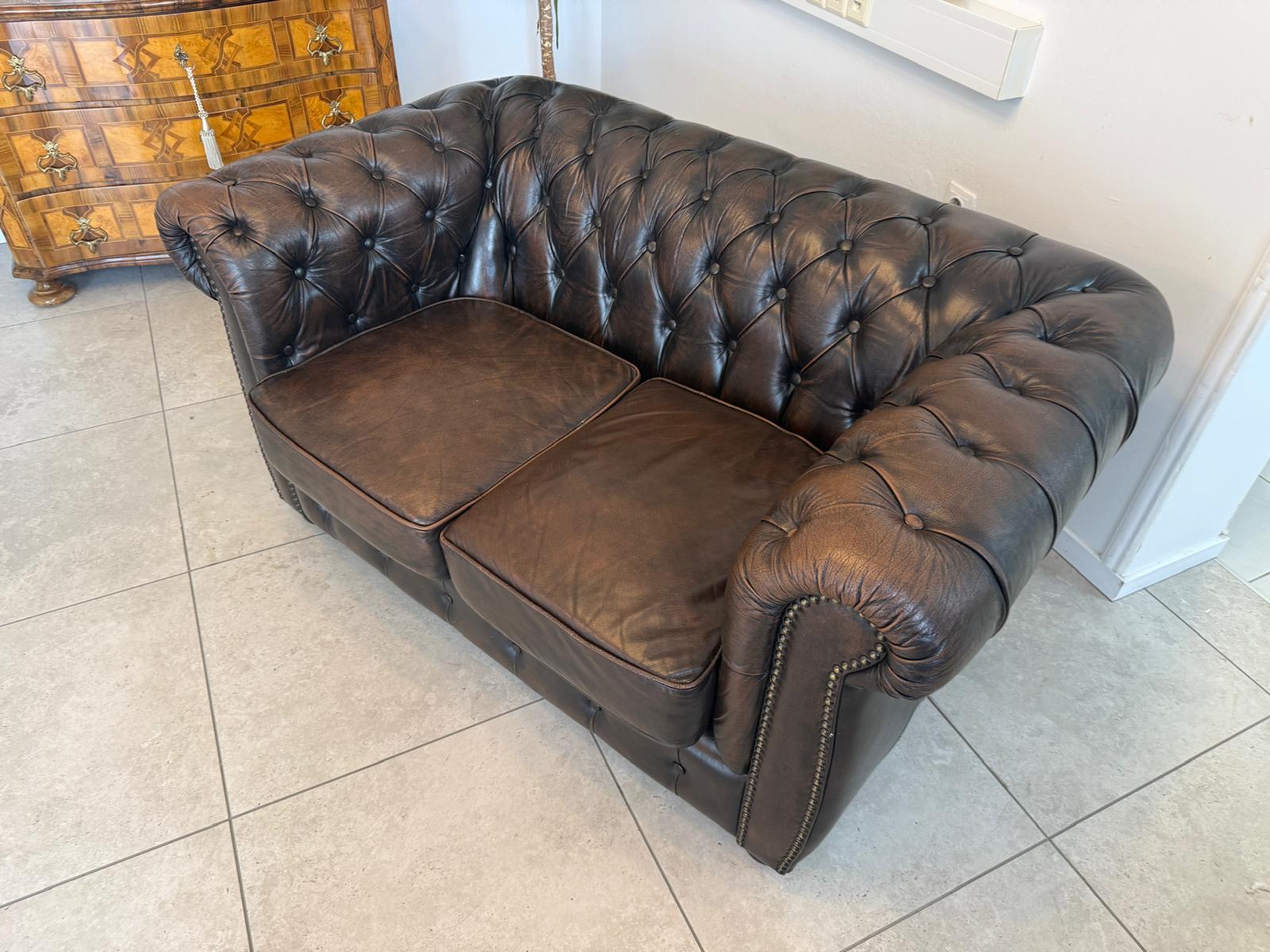 Chesterfield 2er Clubsofa Couch Zigarrenbraun D2757