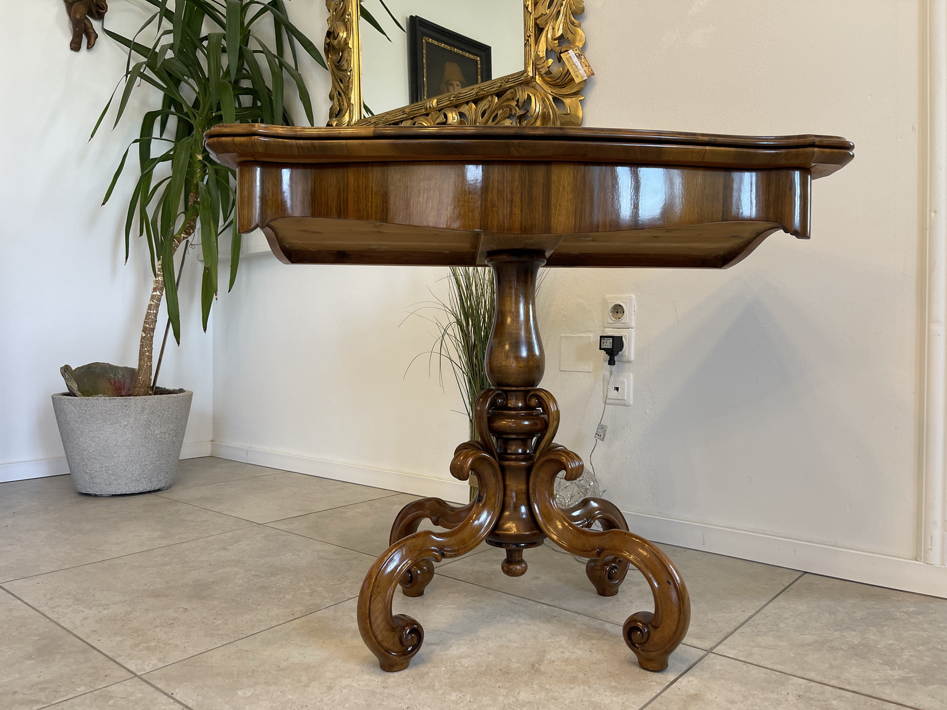 Biedermeier_005 Originaler Gründerzeit Spieltisch Schachtisch Konsoltisch A4840