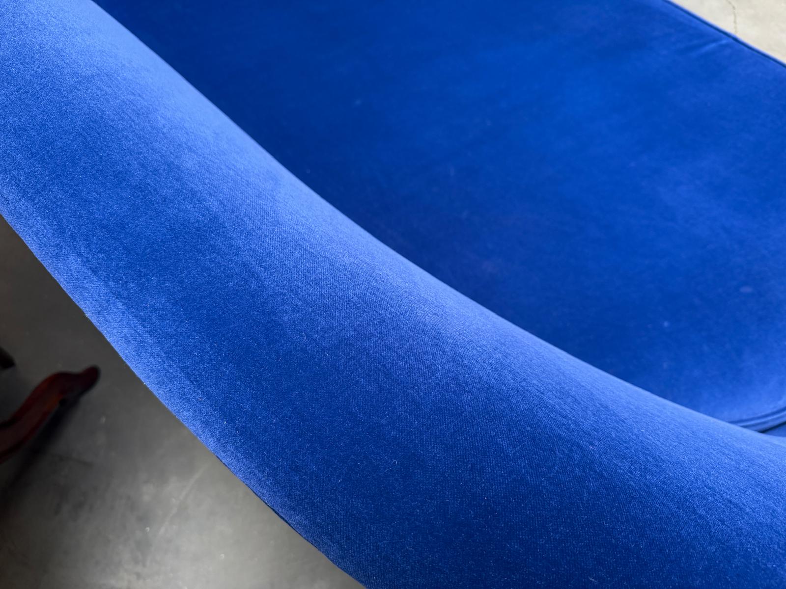 Riesen Pool / Ufo Sofa von Bretz Traumzustand BRETZ01