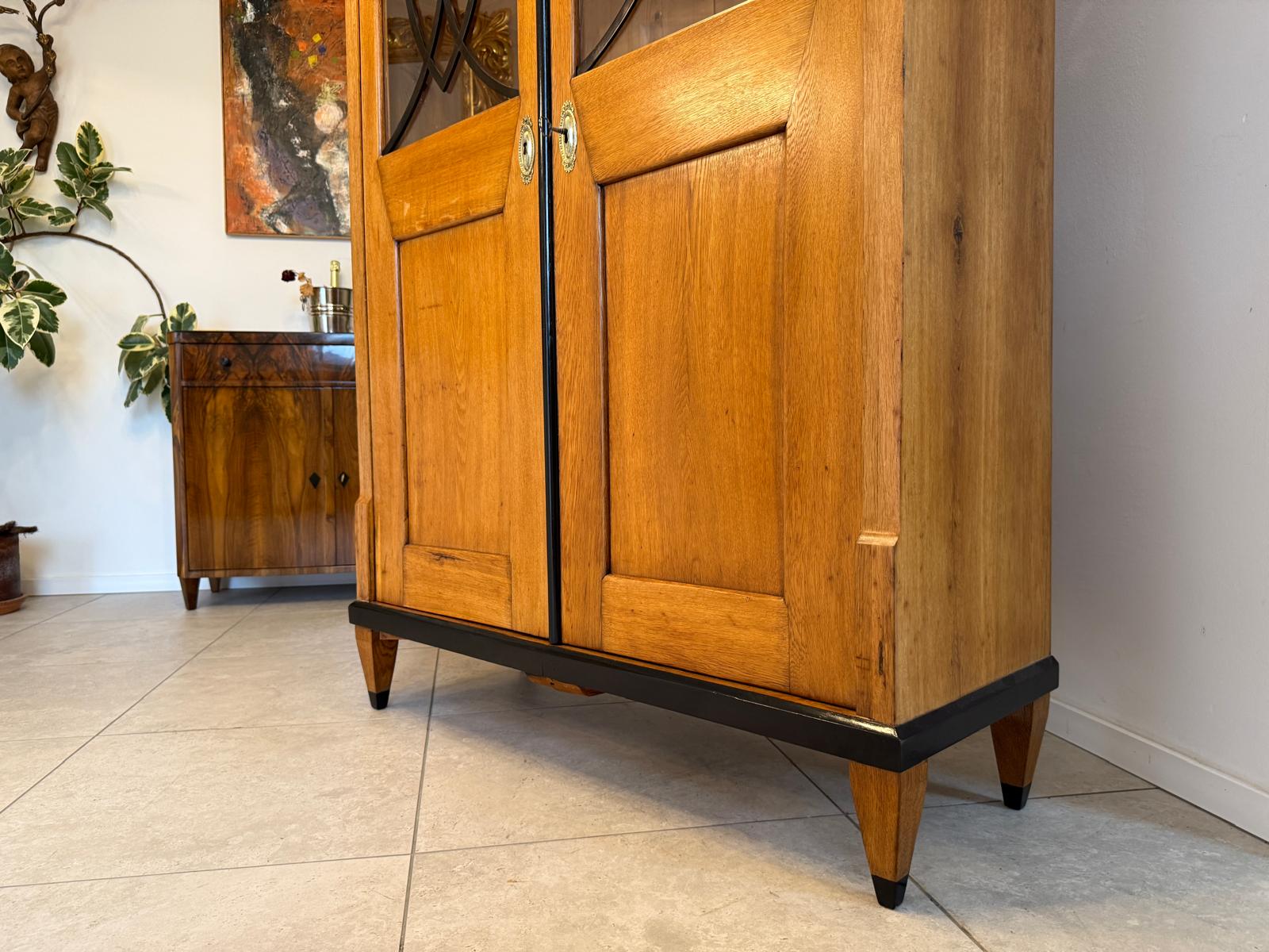 Sale Restaurierte Biedermeier Vitrine Bücherschrank Glasschrank Eichenholz G2047