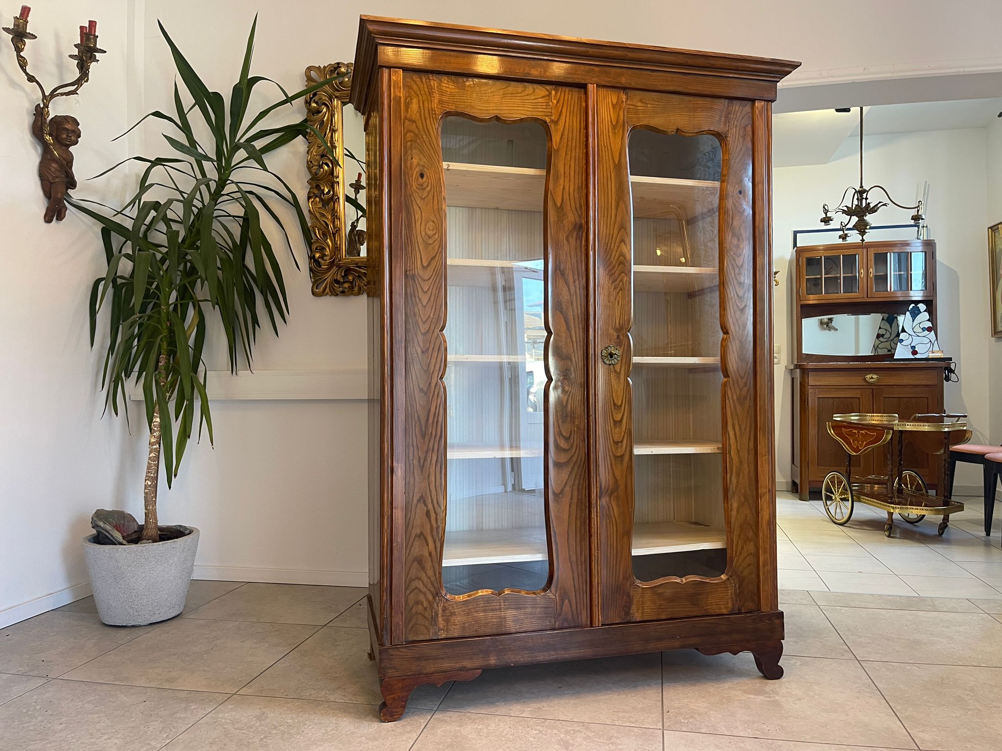 ce7a5cb2-cc03-429d-add6-9ced9385edcb Originale Biedermeier Vitrine Bücherschrank Glasschrank A4872