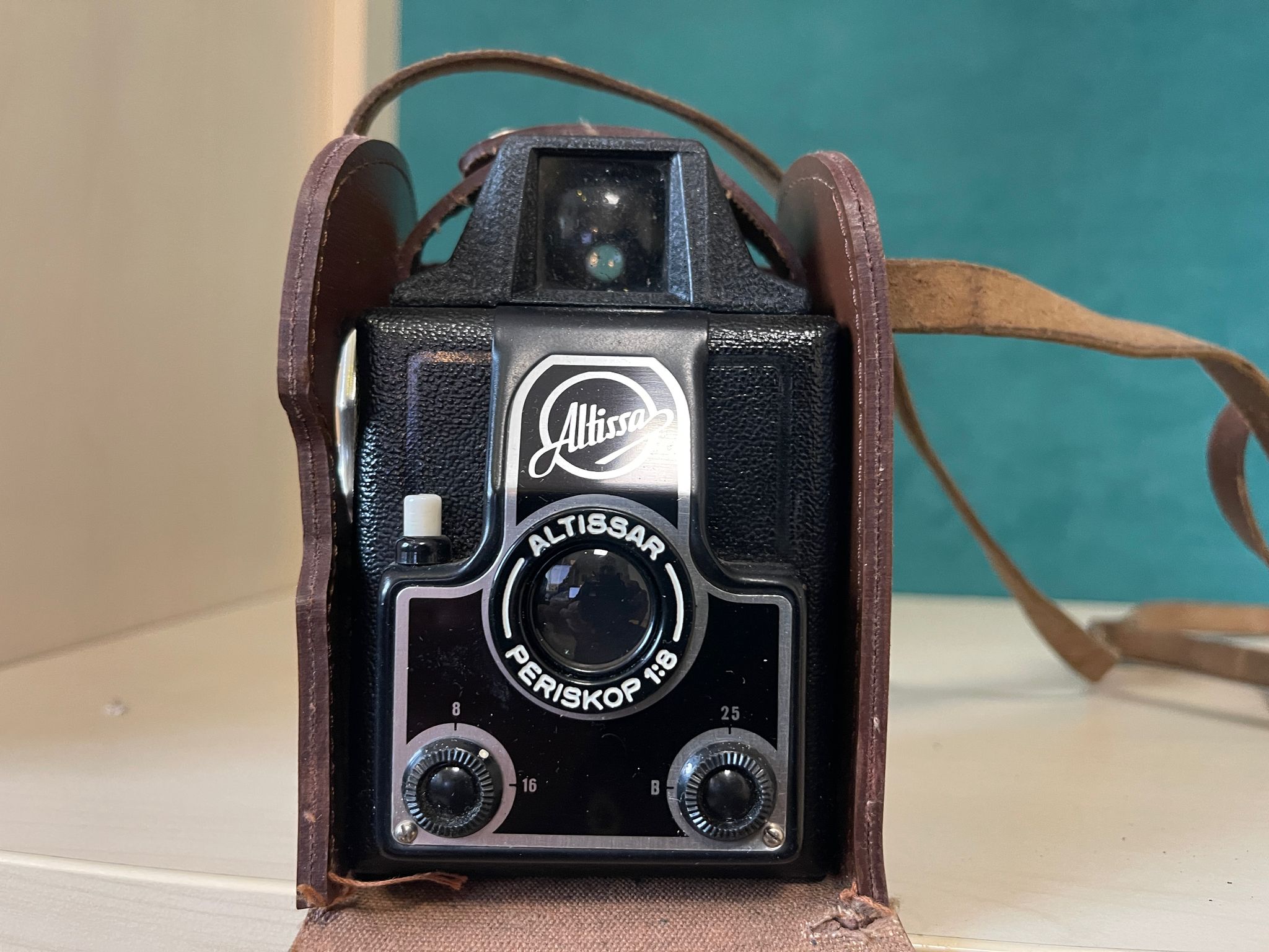 Altissa Altissar Periskop f:8 – DDR-Boxkamera mit Originaltasche Foto6