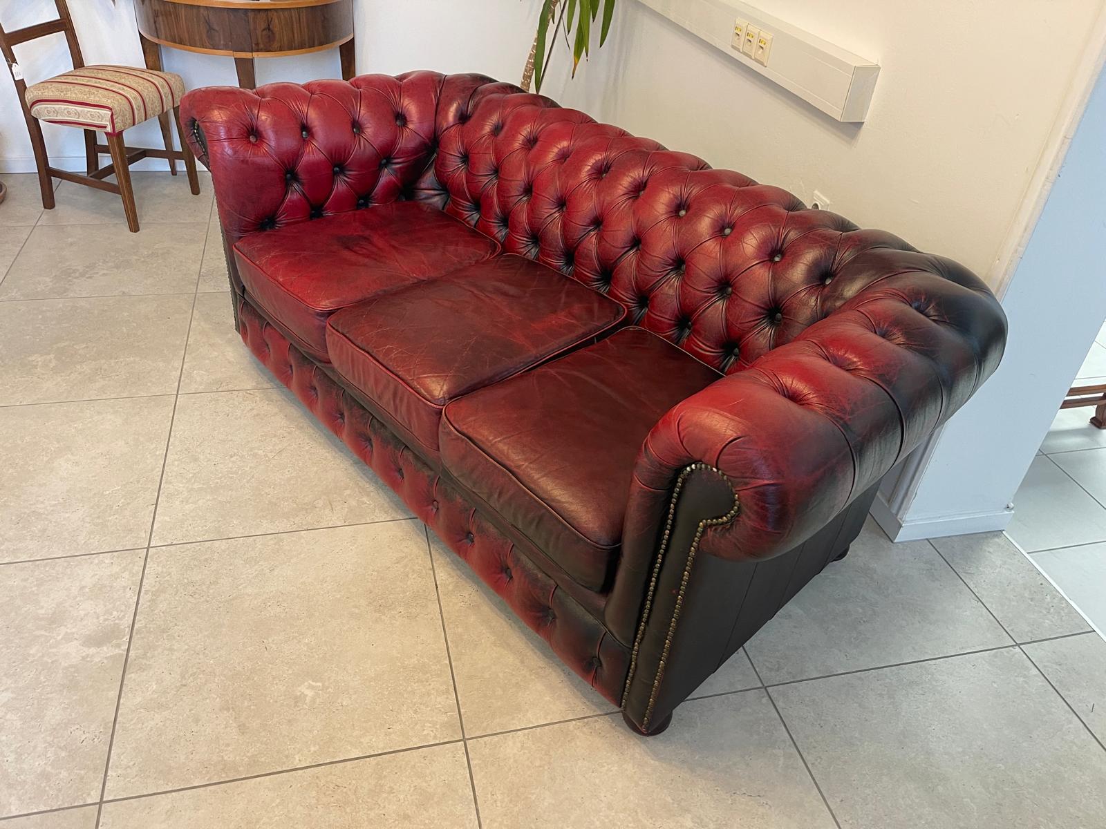 Chesterfield 3er Clubsofa Diwan Couch Oxblood G1052