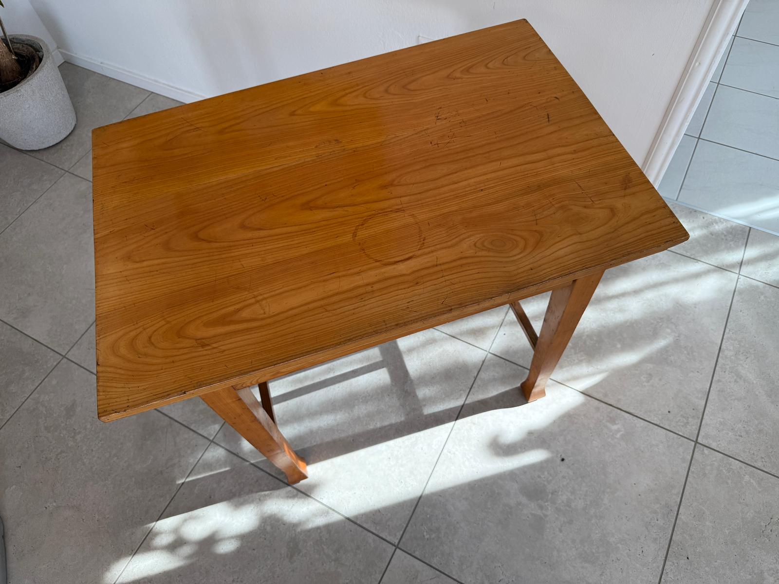 Jugendstil Tisch Kirschholz Beistelltisch G1979