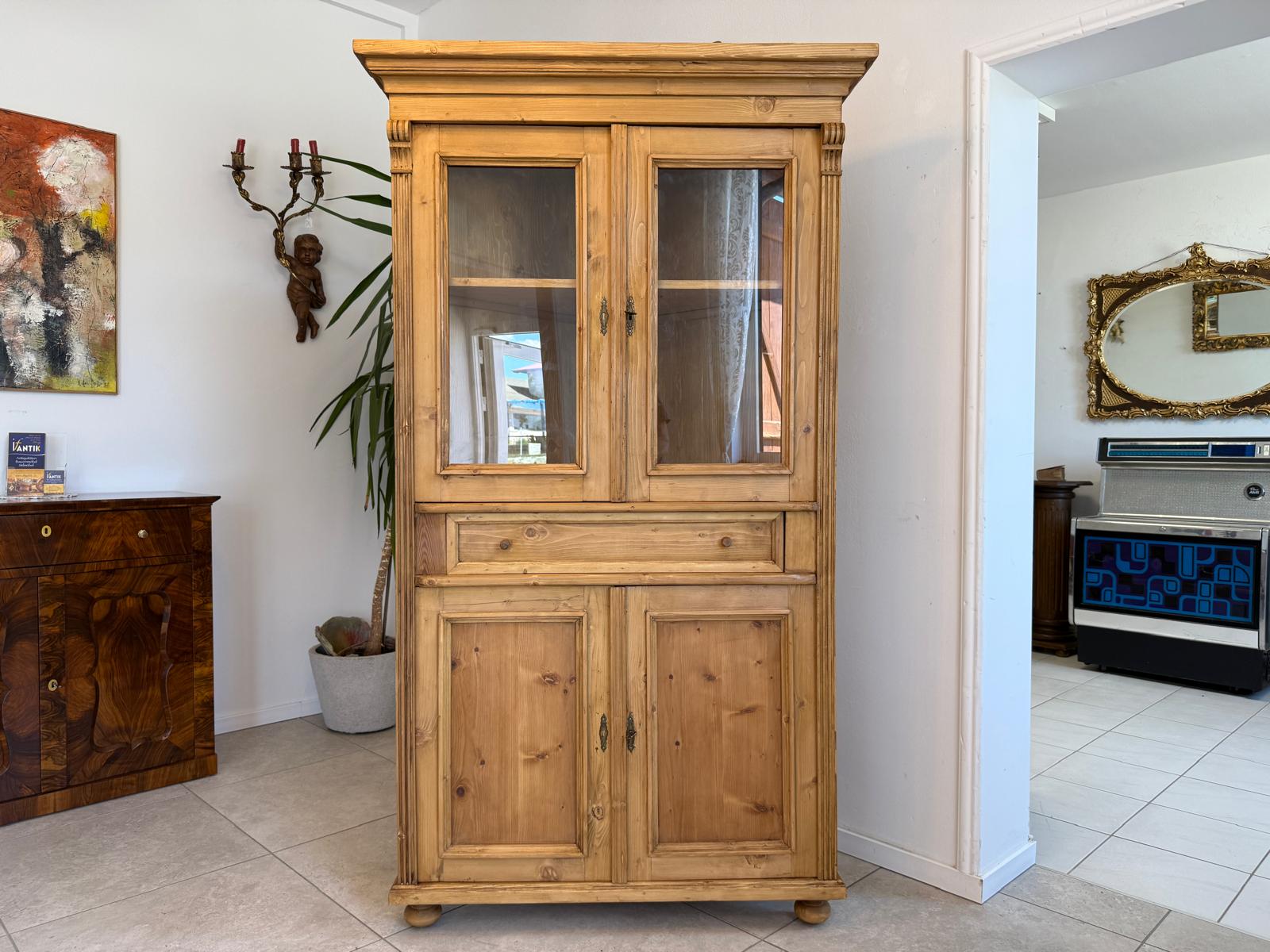 Eckschrank Eckvitrine Naturholz Gründerzeit Stil D2492