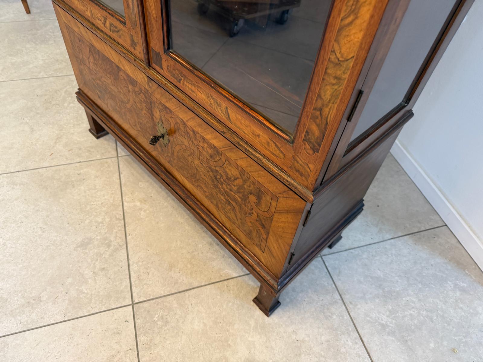 Sale Biedermeier Stilvitrine Bücherschrank Glasschrank Glaskasten D1034
