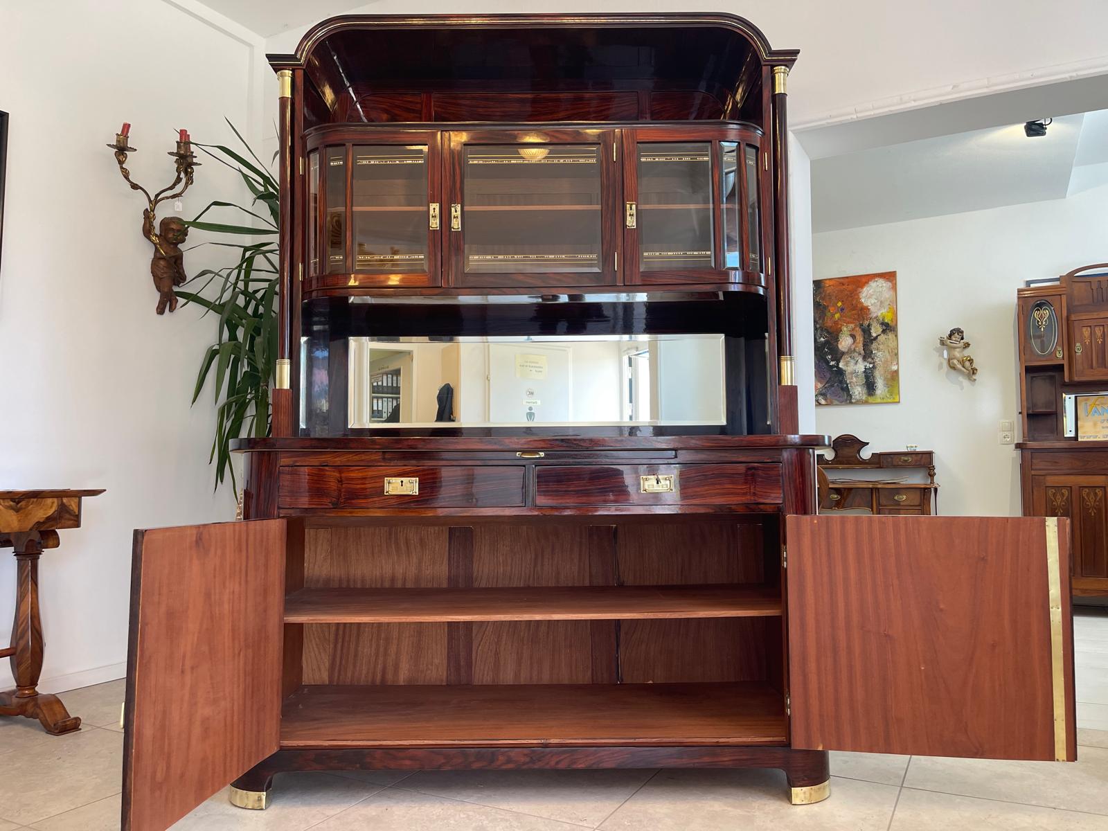 Sale Restauriertes Jugendstil Designerbuffet Aufsatzbuffet Bücherschrank G1376