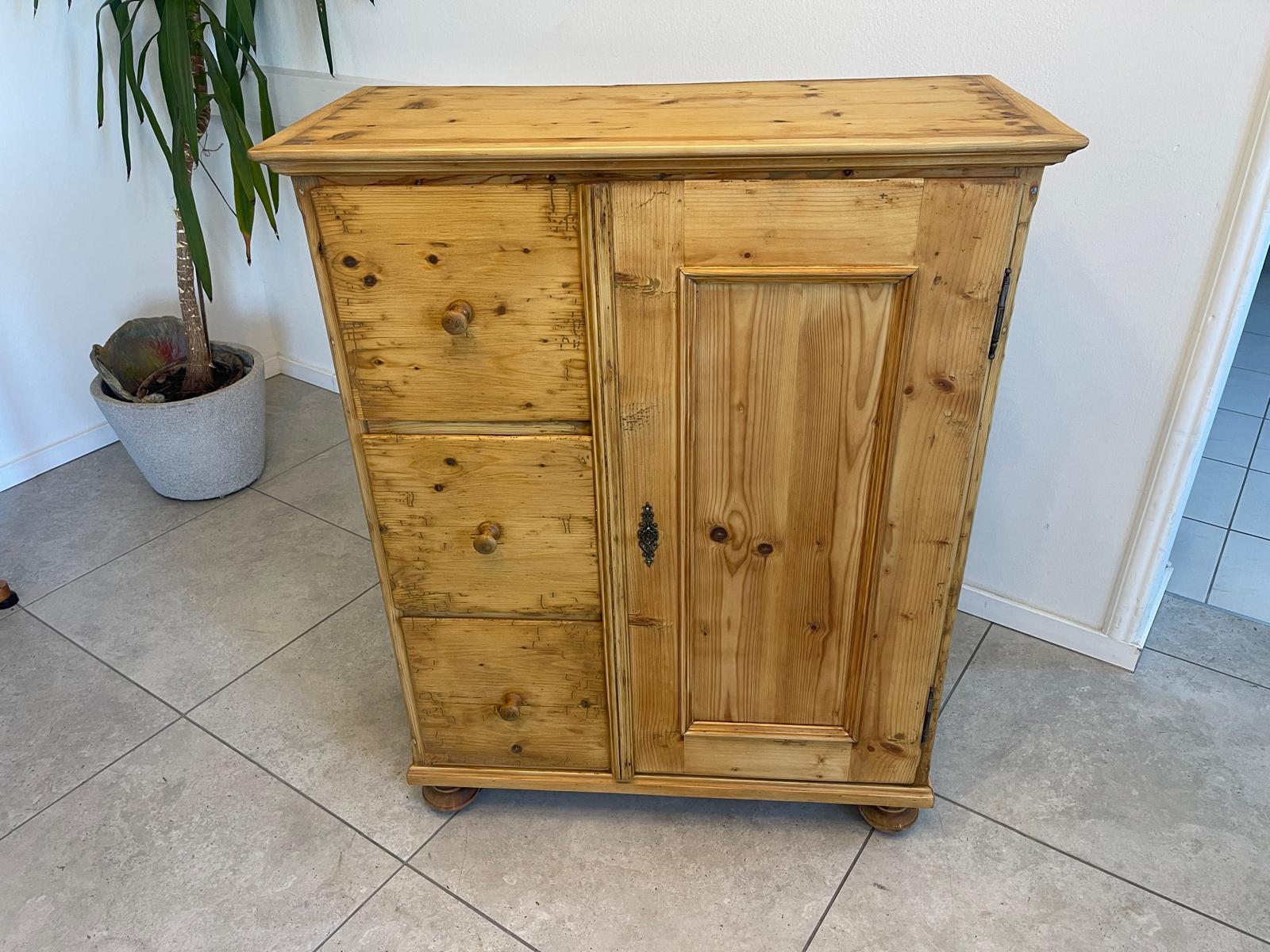Biedermeier Brotschrank Almerschrank Speiskasten G1302