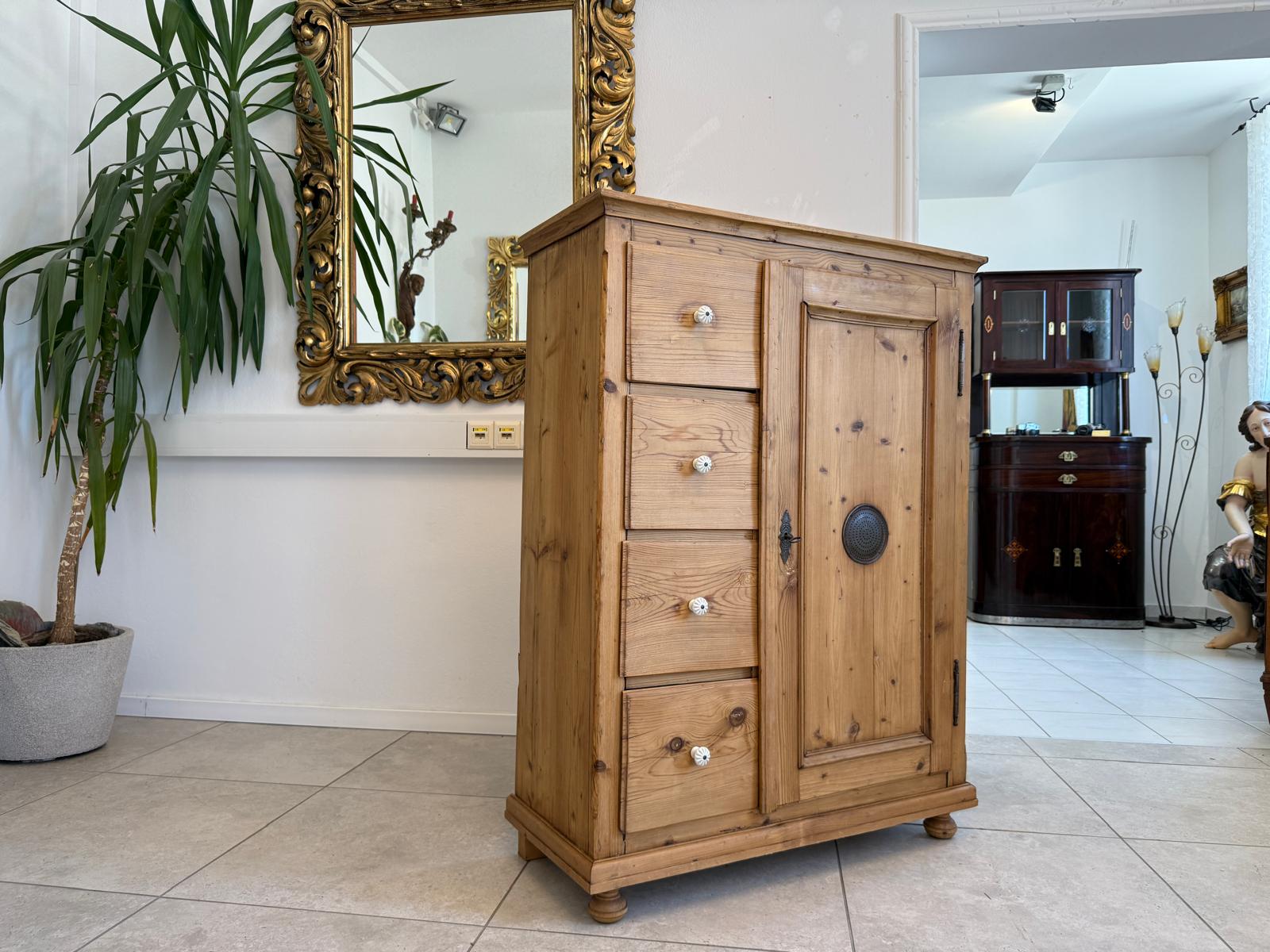 Biedermeier Brotschrank Almerschrank Alma, Vorratsschrank Speiskasten D2491