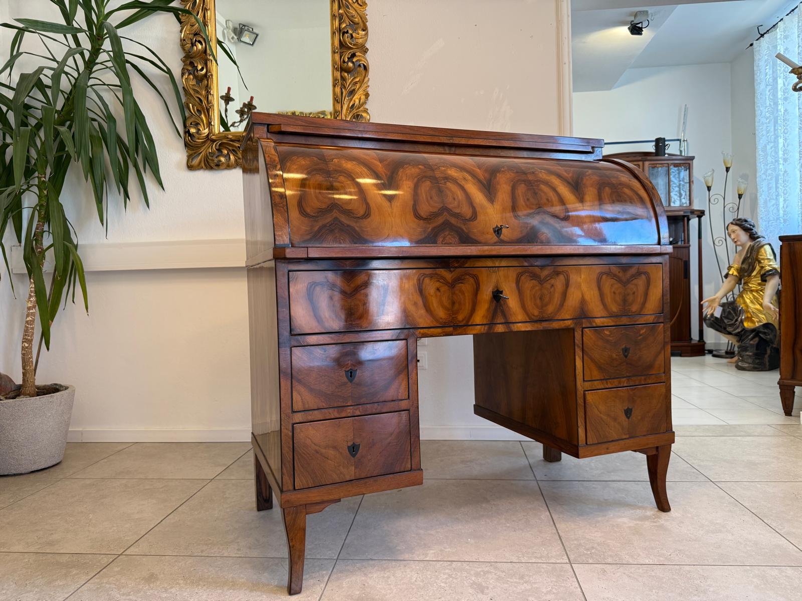 Sale Restaurierter Biedermeier Sekretär Schreibpult Nussholz G1968