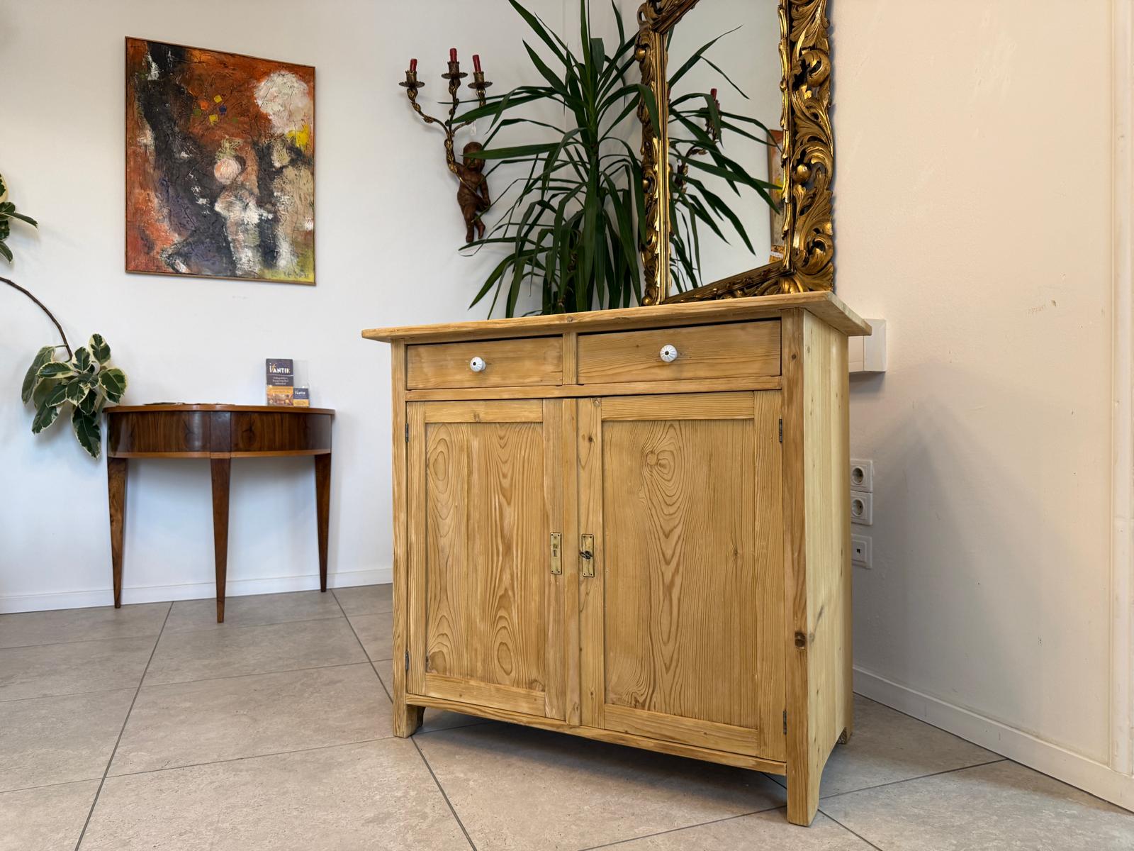 Originale Jugendstil Anrichte Naturholzmöbel Weichholz G2334