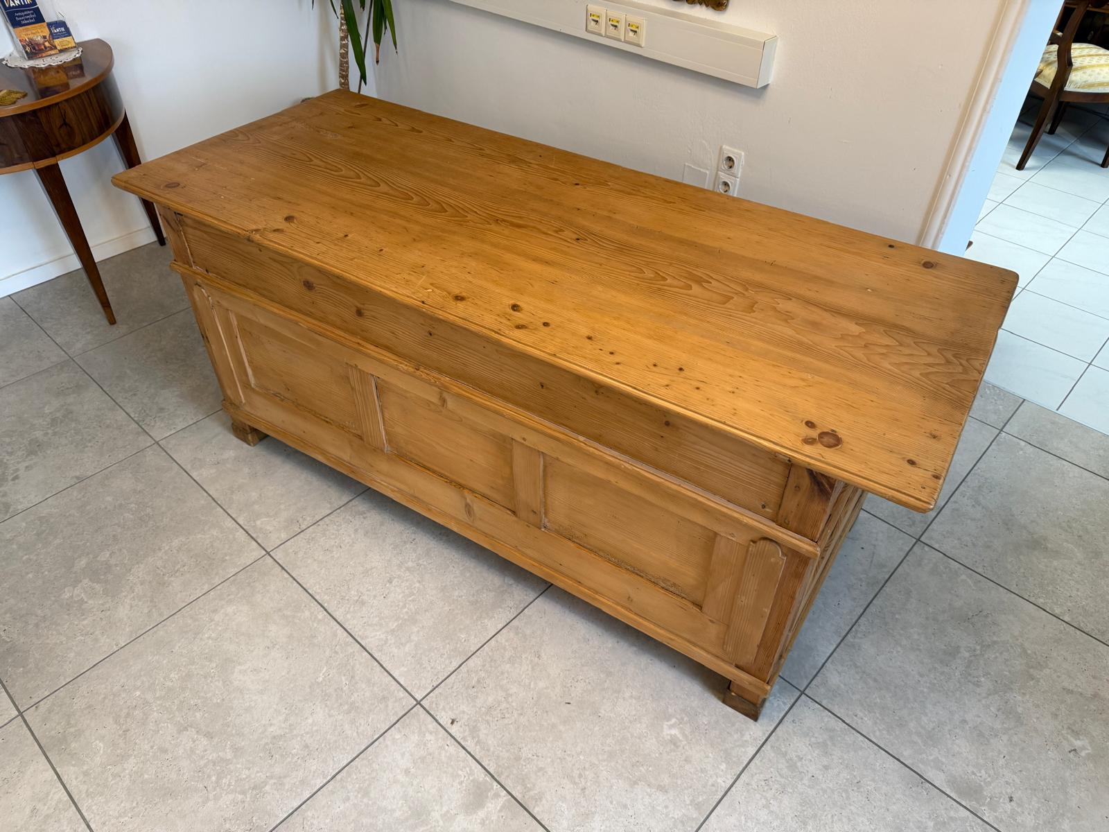 Urige bäuerliche Bar Altholz Vintage Verkaufstheke Schneidertisch G2255