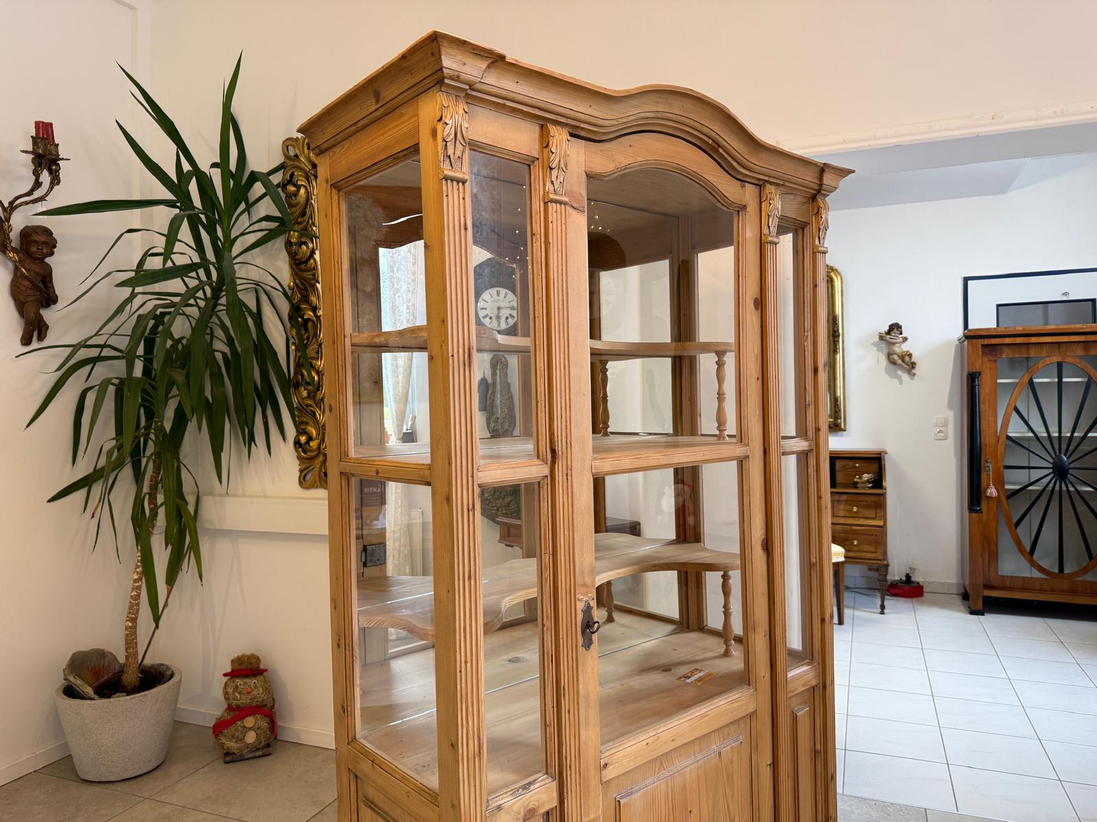 Bäuerliche Gründerzeit Vitrine Bauernvitrine Bauernschrank Naturholz G2340