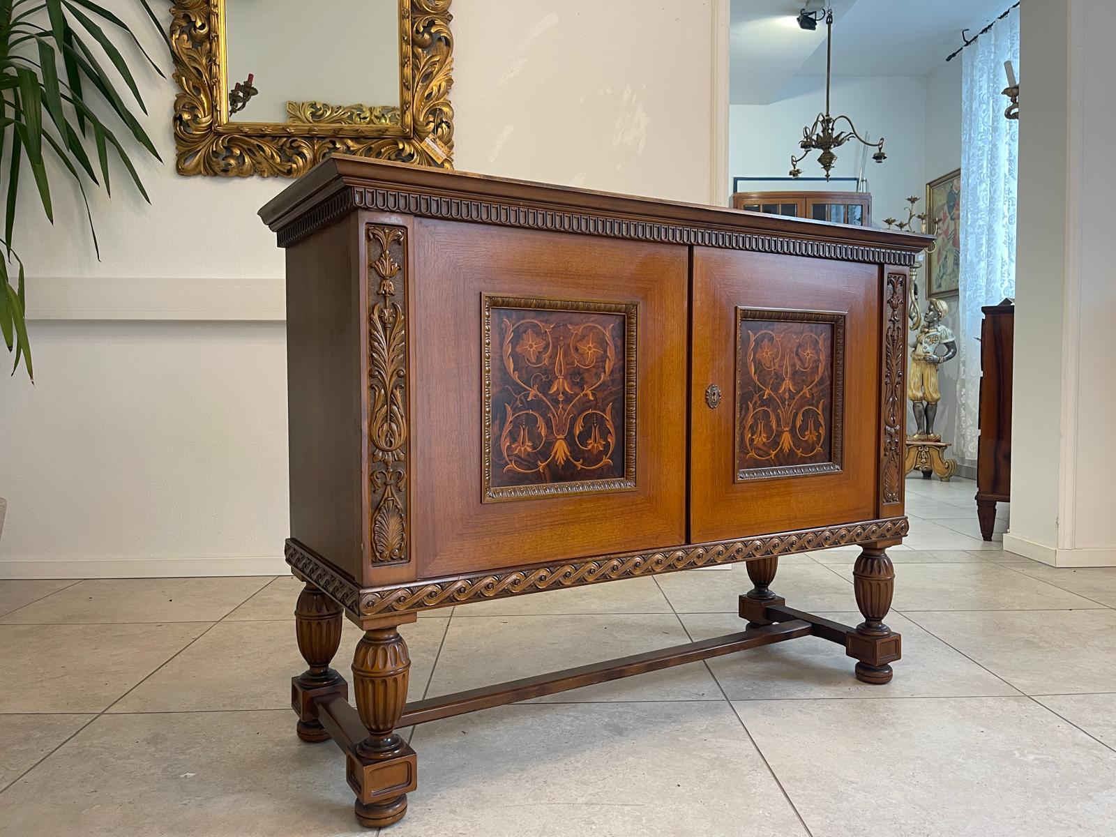 Elegante Anrichte Sideboard Kommode Barockstil  G1156