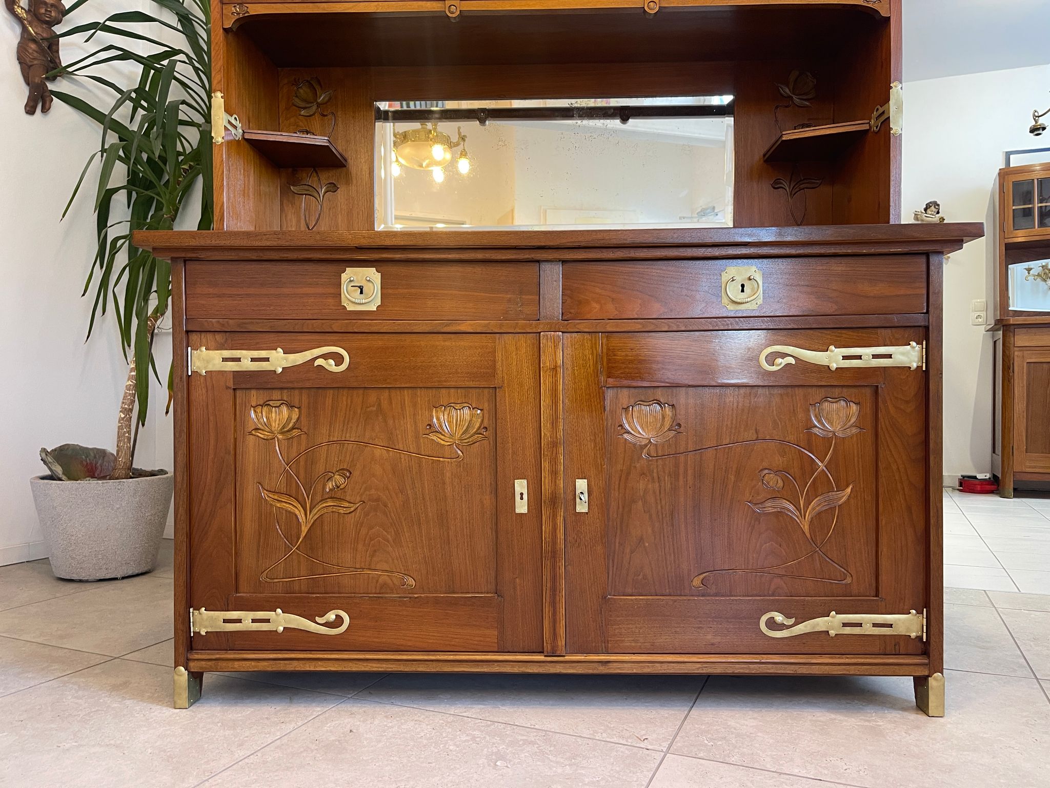 Elegantes Restauriertes Jugendstil Designerbuffet Aufsatzbuffet Glasschrank G1179