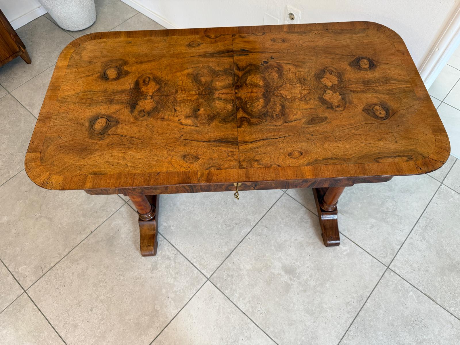 SALE Originaler Biedermeier Tisch Beistelltisch Dannhauser Tisch G1881