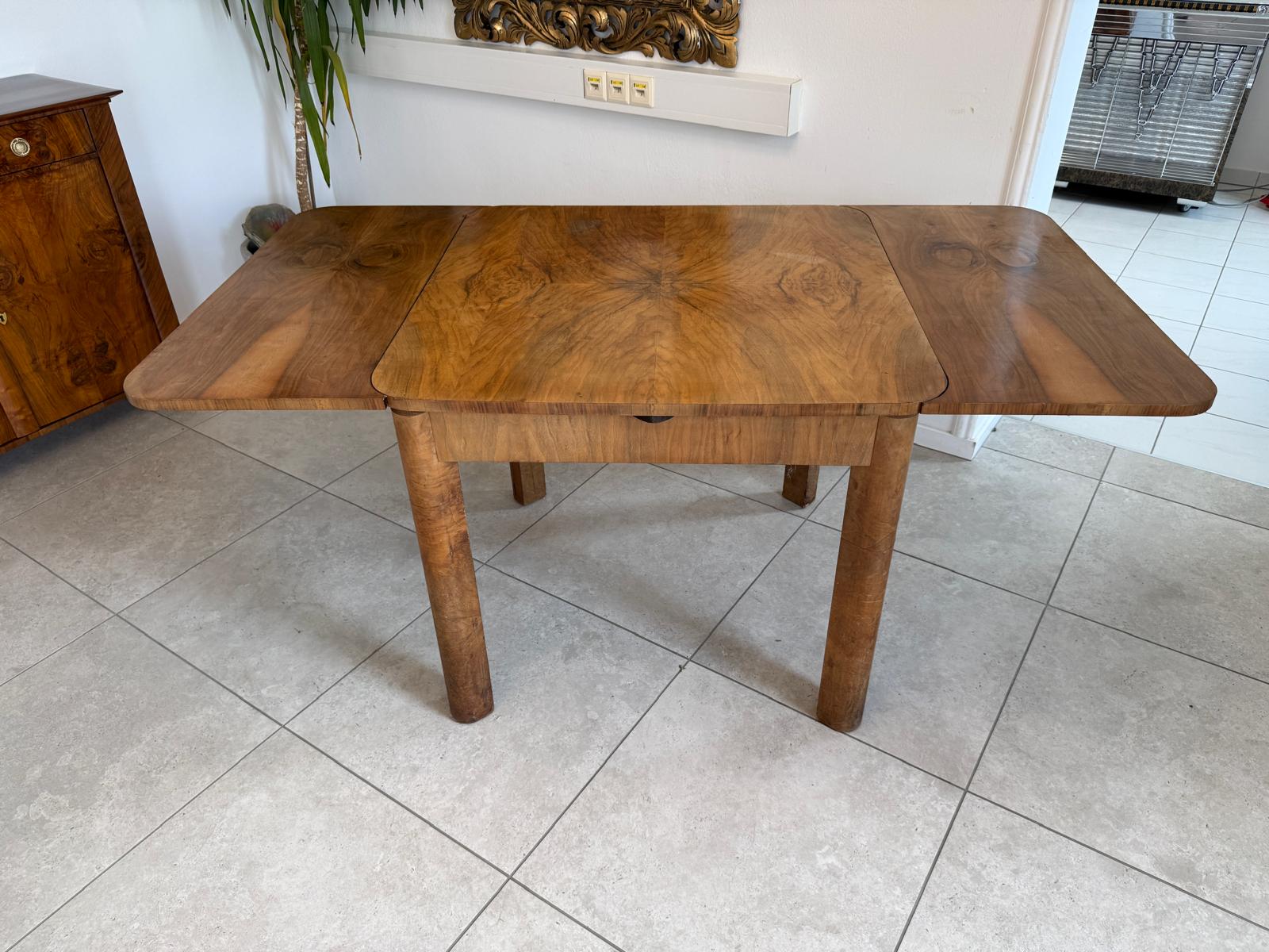 Art Deco Bauhaus Beistelltisch Rund Auszugtisch D2583