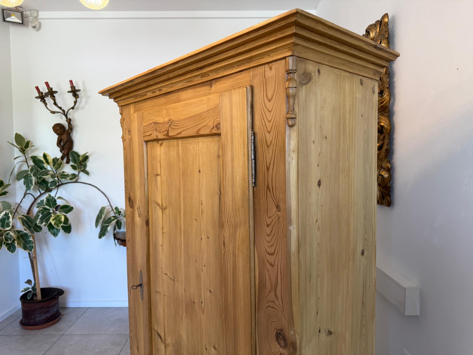 Originaler restaurierter Biedermeier Bauernschrank Naturholzschrank G1793