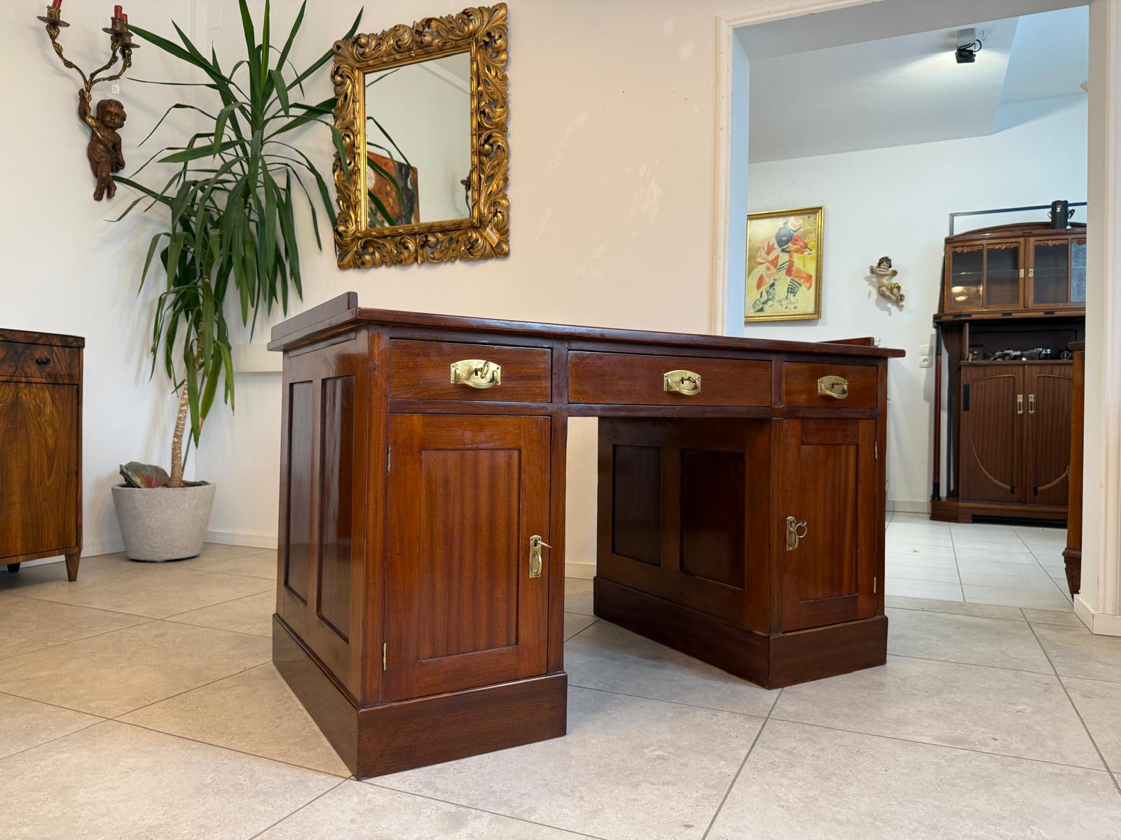 Altrestaurierter Jugendstil Schreibtisch Sekretär Freisteher G1878