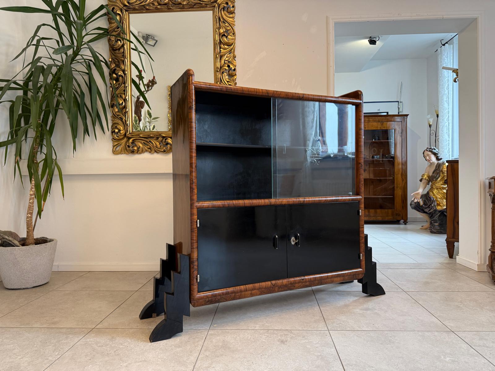 Altrestaurierte Art Deco Vitrine Glasschrank Bücherschrank G2272