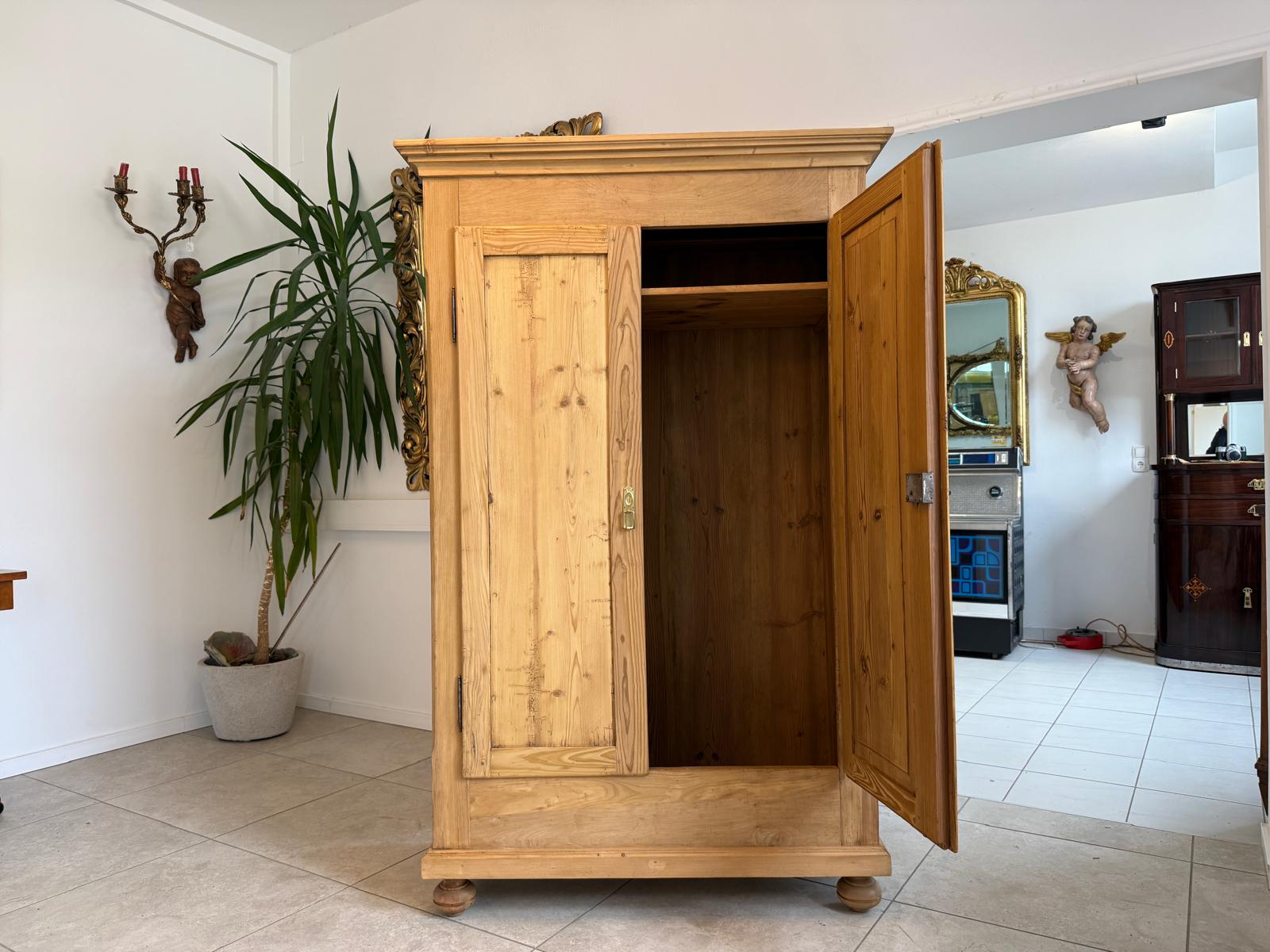 Bauernschrank Steirisch Biedermeier Naturholzschrank D2270