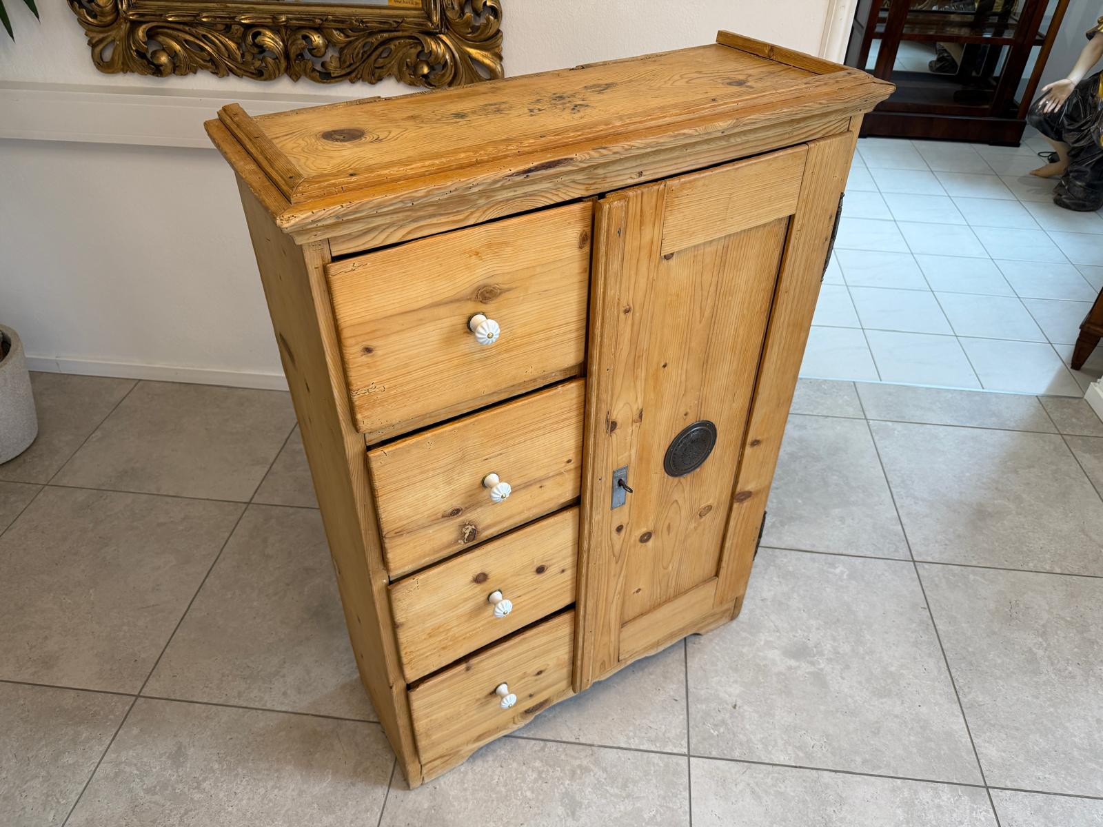 Brotschrank Almerschrank Speiskasten Bauernkasten Naturholzschrank Antik G2141