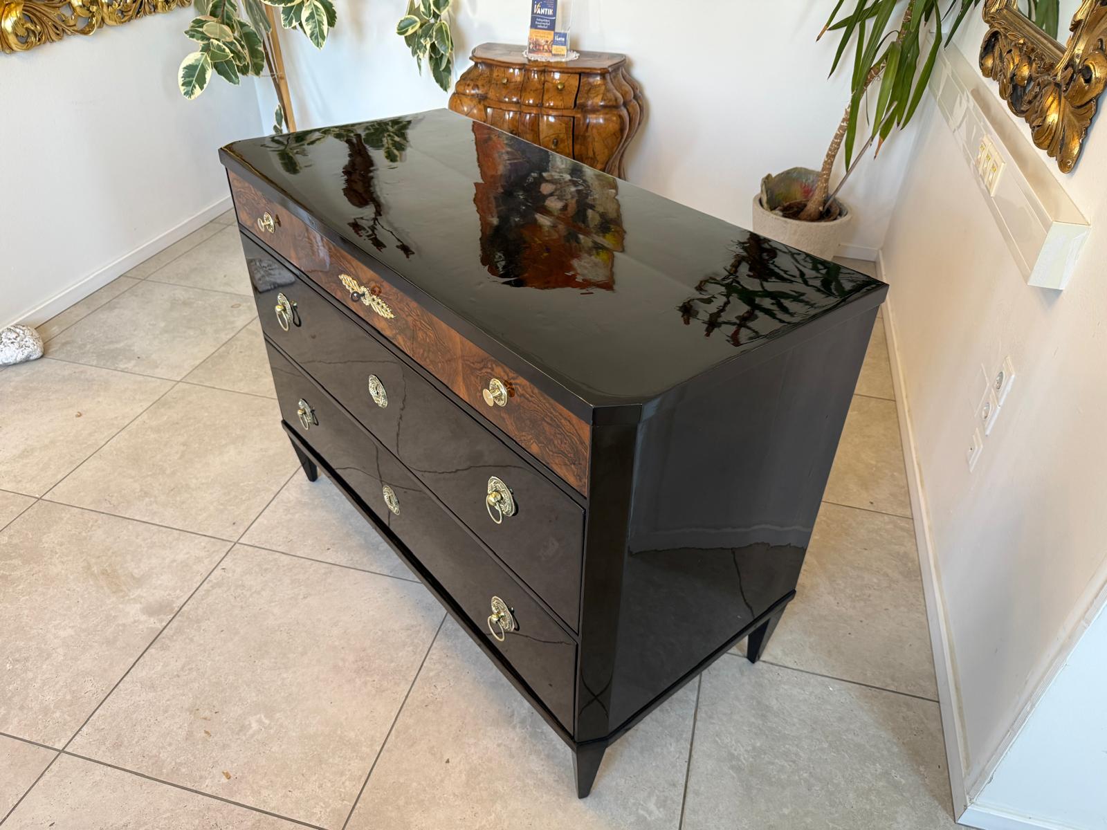 Restaurierte Biedermeier Kommode 3 Ladenkommode Nussholz Antiquität D1175