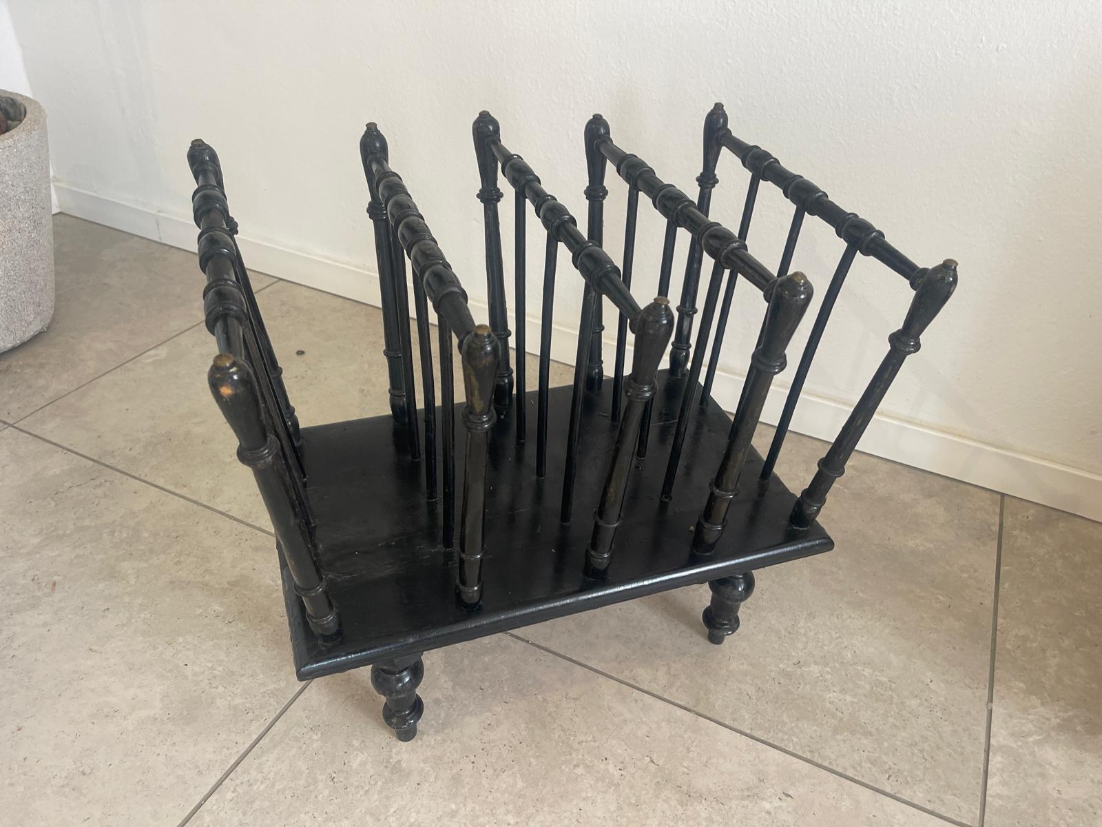 Alter eleganter Zeitungsständer Ablage Zeitungsbox G1360