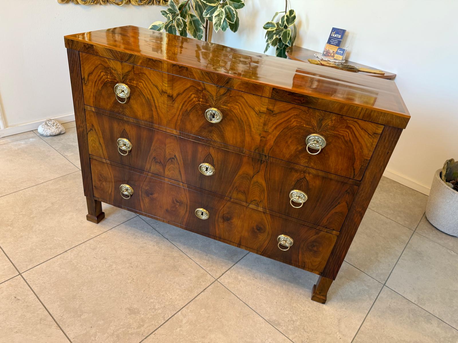 Sale Restaurierte Biedermeier Kommode Nussholz Antiquität 1840 G2161