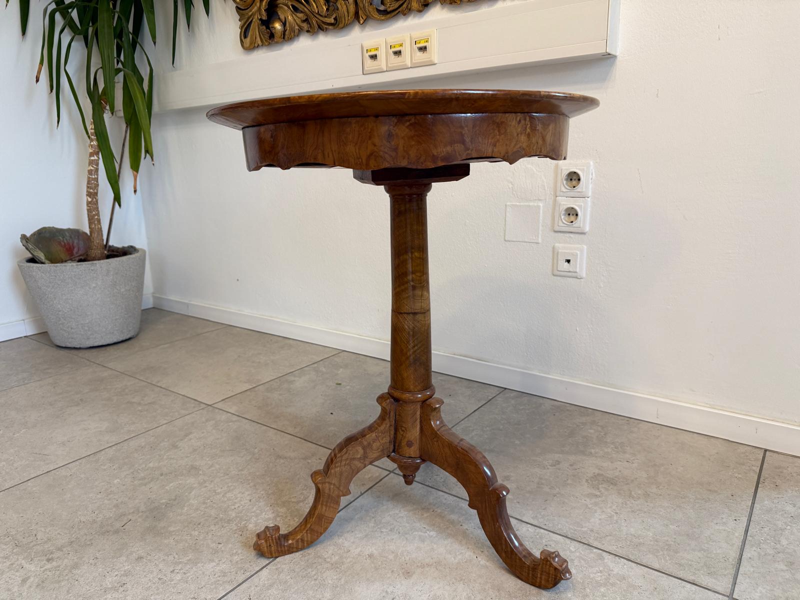 Originales Biedermeier Tischerl Beistelltischerl Intarsien Blumentisch G2218