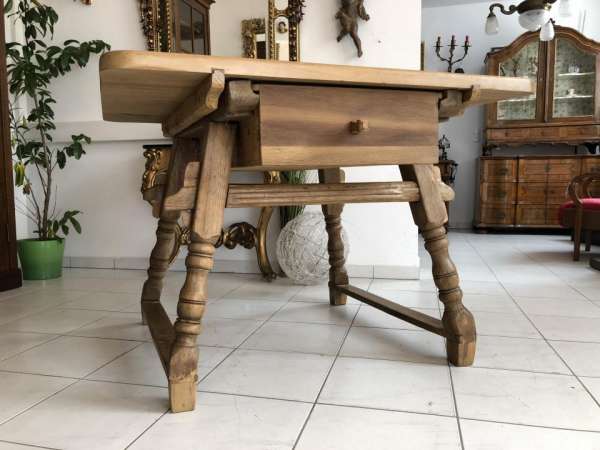 uriger alter Bauerntisch Tisch Landhaustisch Fichtenholz X1746