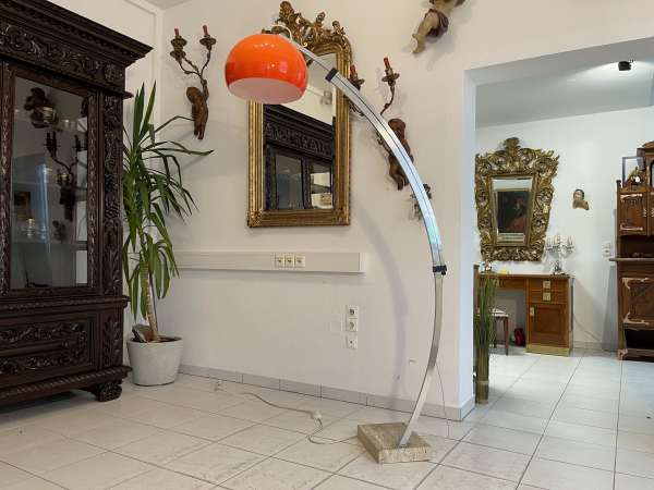 Stehlampe 20. Jahrhundert Bogenleuchte Kunststofflampe A2815