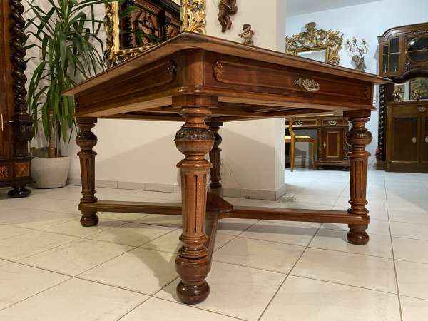 restaurierter Gründerzeit Tisch Esstisch Rittertisch Auszugtisch A2053