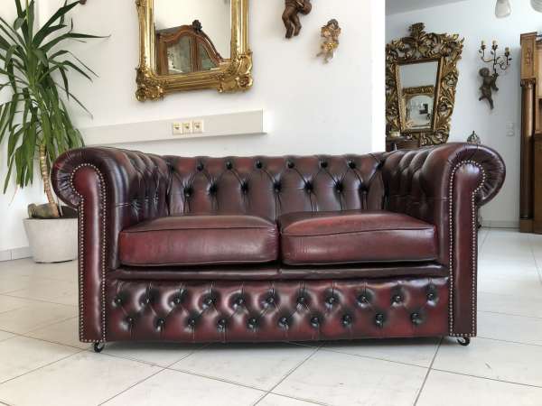 Chesterfield 2er Clubsofa Diwan Couch Oxblood Z1477